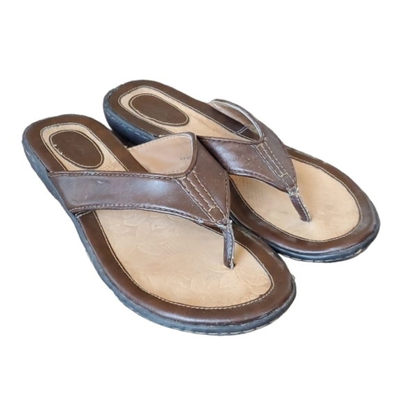 B.O.C Born Leather Thong Flip Flop Sandals Flats shoes sz 7 - Picture 1 of 12